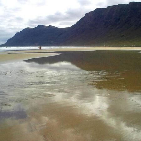 Apartamento El Coral Famara Exteriér fotografie